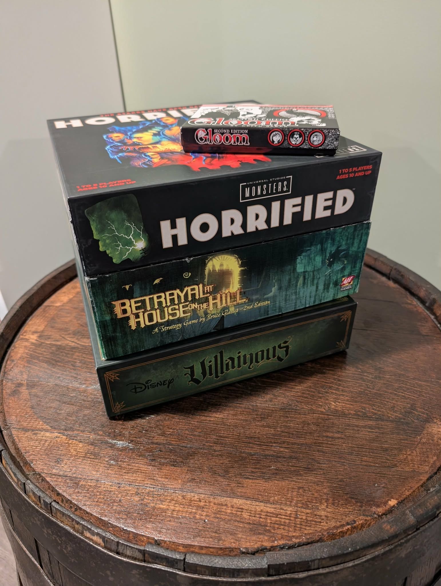 5 Halloween Games for a Spooky Game Night