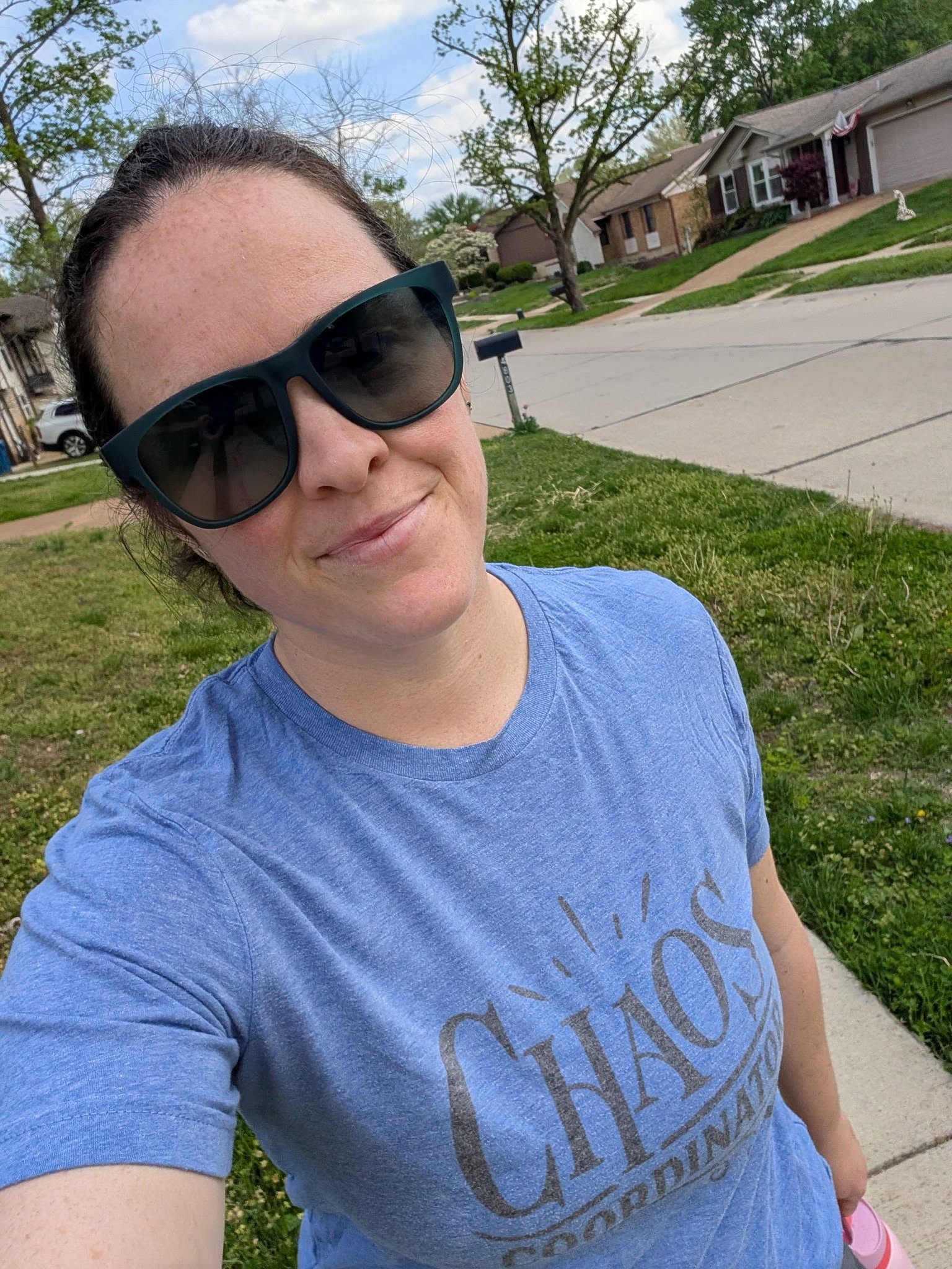 My trainer challenged us today to set a goal for the week, and honestly… I needed that.

I’ve been off my walking routine for a bit because my foot pain flared up, and taking that break was necessary. But my feet have been feeling better for about a week now… so it felt like time to get back to it.

I set a simple goal: walk at least one mile every day this week.

Got out today by myself, listened to an audiobook, and just took it all in for a bit—and I’m really glad I did.

Sometimes it’s not about doing something big, just getting back into something that makes you feel like you again.

What’s one goal you’re setting for yourself this week? 💜